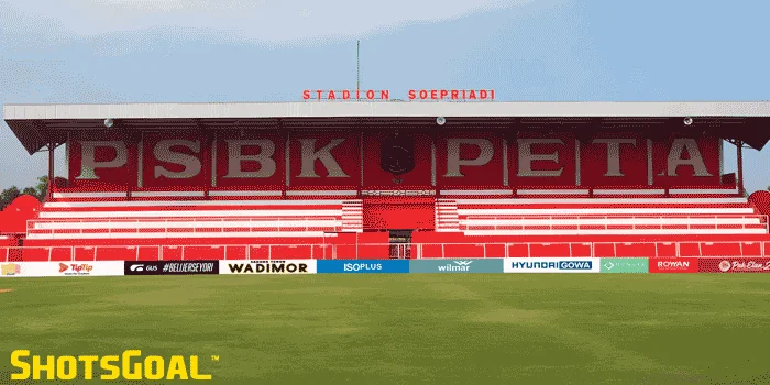 Arema-FC-Akui-Perlu-Adaptasi-Lebih-Lanjut-dengan-Stadion-Soepriadi-Blitar