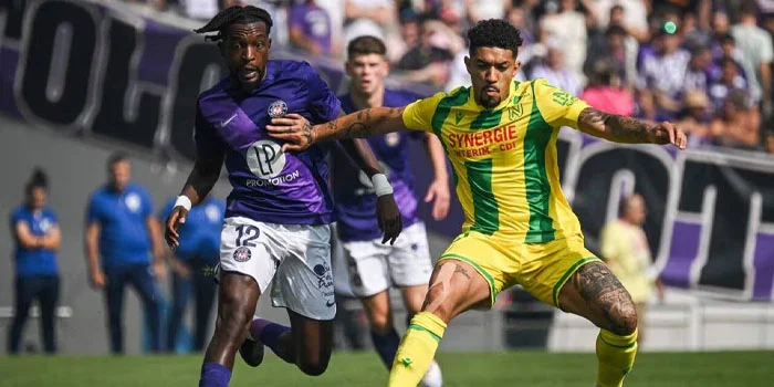 Liga Prancis 2024-2025: Toulouse 0-0 Nantes