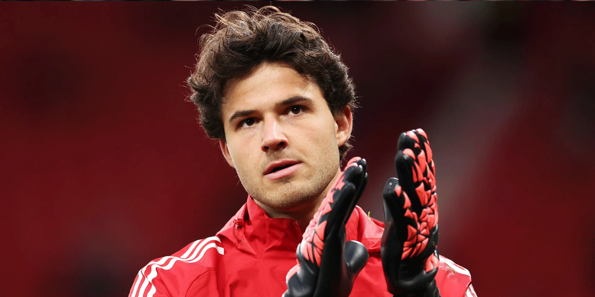 Senne Lammens, Tembok Baru Manchester United yang Tak Tergantikan